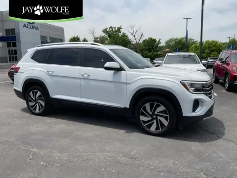 White 2024 Volkswagen Atlas 2.0T SEL for sale in Kansas City, MO