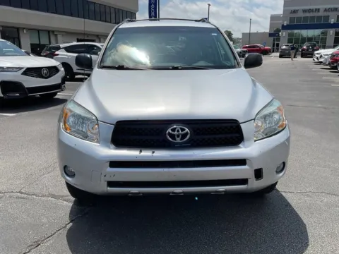 Photos of 2008 Toyota RAV4 for sale in Kansas City, MO at Jay Wolfe Acura