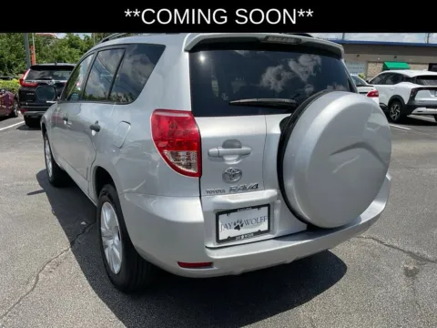 More photos of 2008 Toyota RAV4 at Jay Wolfe Acura, MO