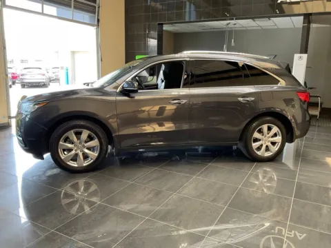 More photos of 2016 Acura MDX 3.5L at Jay Wolfe Acura, MO