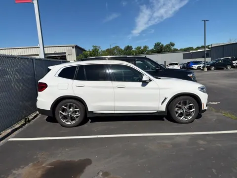 More photos of 2021 BMW X3 xDrive30e at Jay Wolfe Acura, MO