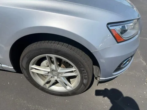 Photos of 2015 Audi Q5 Premium Plus for sale in Kansas City, MO at Jay Wolfe Acura