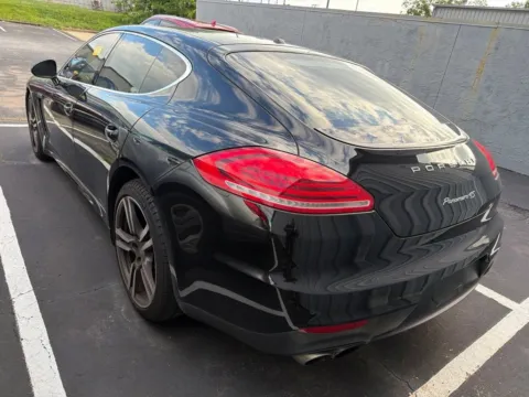 More photos of 2014 Porsche Panamera 4S at Jay Wolfe Acura, MO