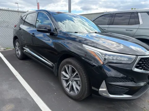 Photos of 2020 Acura RDX w/Technology Pkg for sale in Kansas City, MO at Jay Wolfe Acura