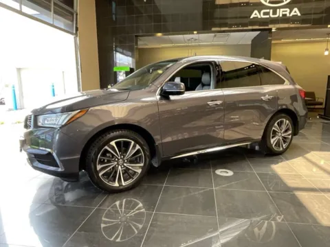 More photos of 2020 Acura MDX w/Technology Pkg at Jay Wolfe Acura, MO