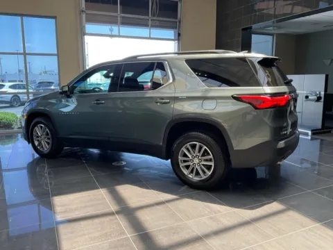 More photos of 2023 Chevrolet Traverse LT Cloth at Jay Wolfe Acura, MO