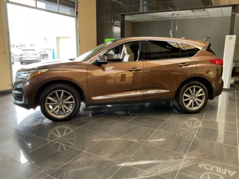 More photos of 2019 Acura RDX w/Technology Pkg at Jay Wolfe Acura, MO