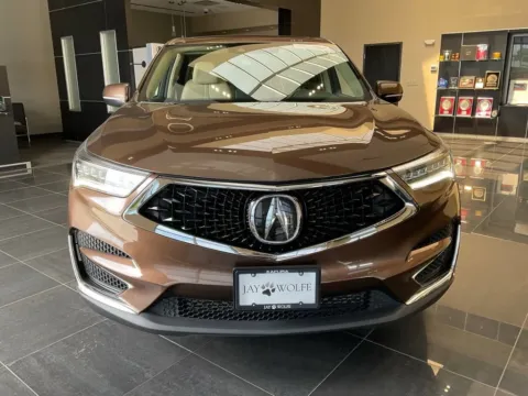 Photos of 2019 Acura RDX w/Technology Pkg for sale in Kansas City, MO at Jay Wolfe Acura