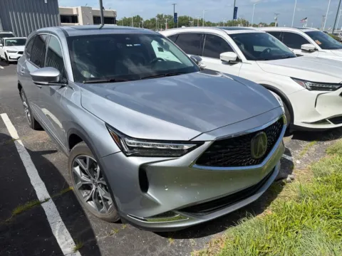Photos of 2023 Acura MDX w/Technology Package for sale in Kansas City, MO at Jay Wolfe Acura
