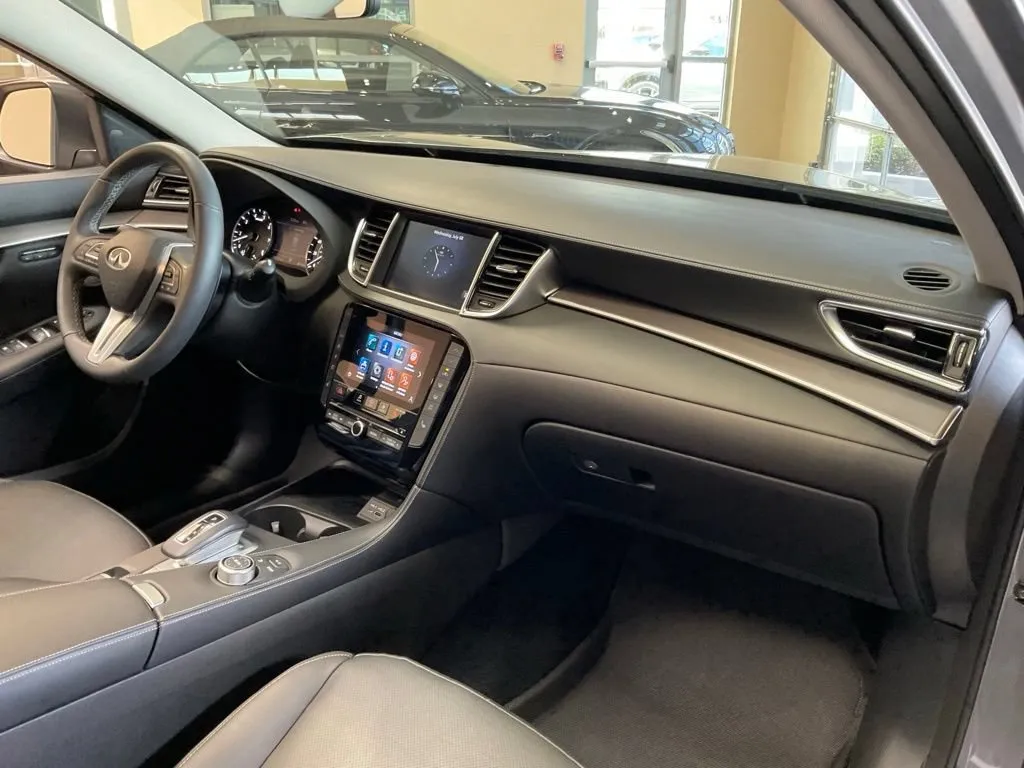 Infiniti QX50 photo 19