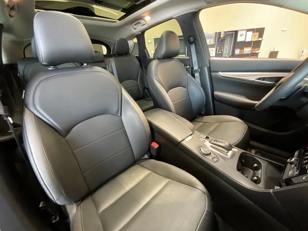 Infiniti QX50 photo 20