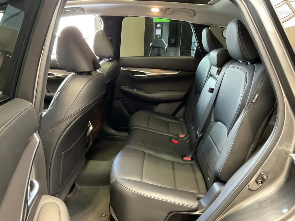 Infiniti QX50 photo 22