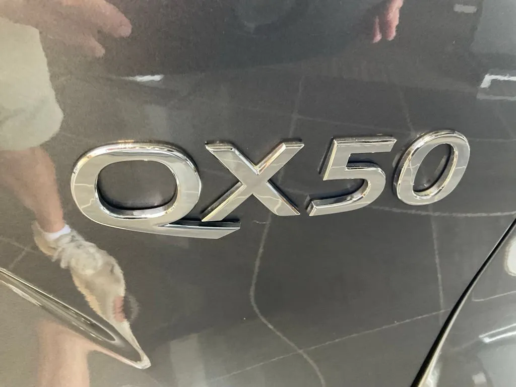 Infiniti QX50 photo 24