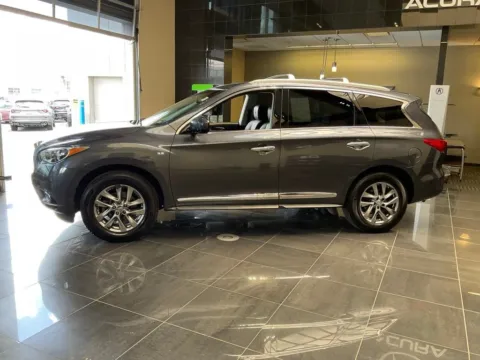 More photos of 2014 INFINITI QX60 at Jay Wolfe Acura, MO