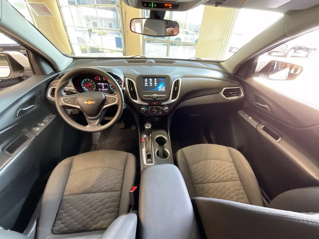 Chevrolet Equinox photo 9