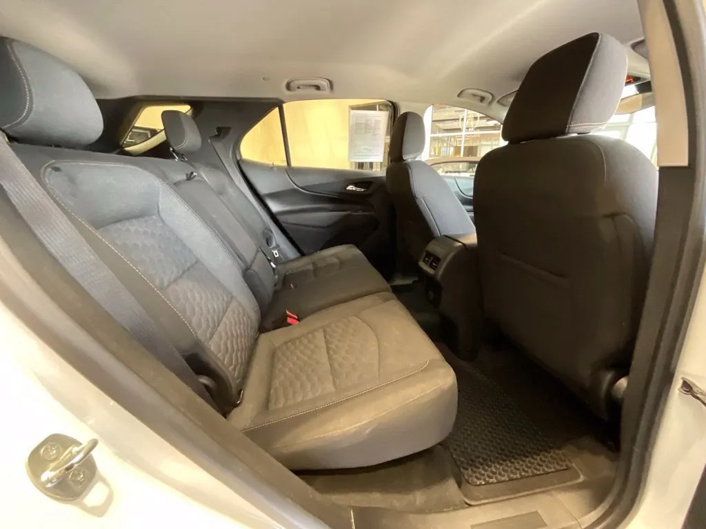 Chevrolet Equinox photo 20