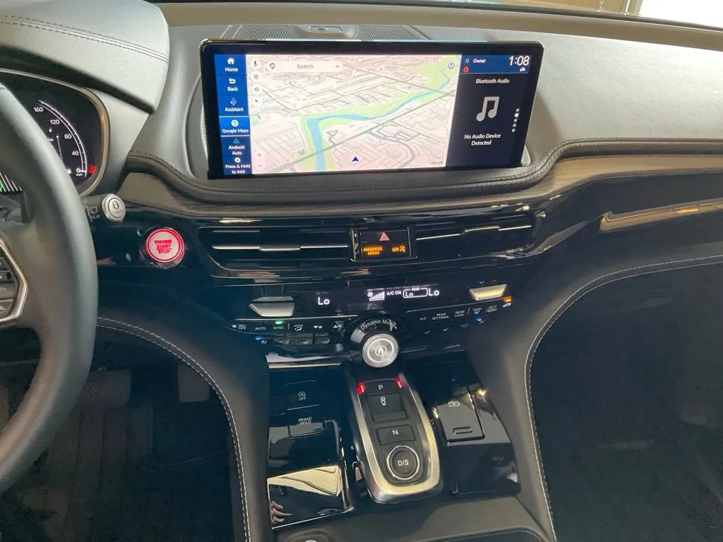 Acura MDX photo 16