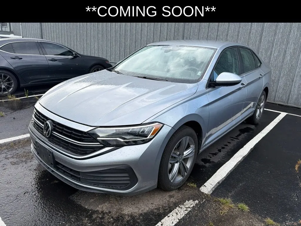 Silver 2024 Volkswagen Jetta SE for sale in Kansas City, MO