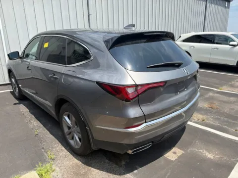 More photos of 2023 Acura MDX 3.5L at Jay Wolfe Acura, MO