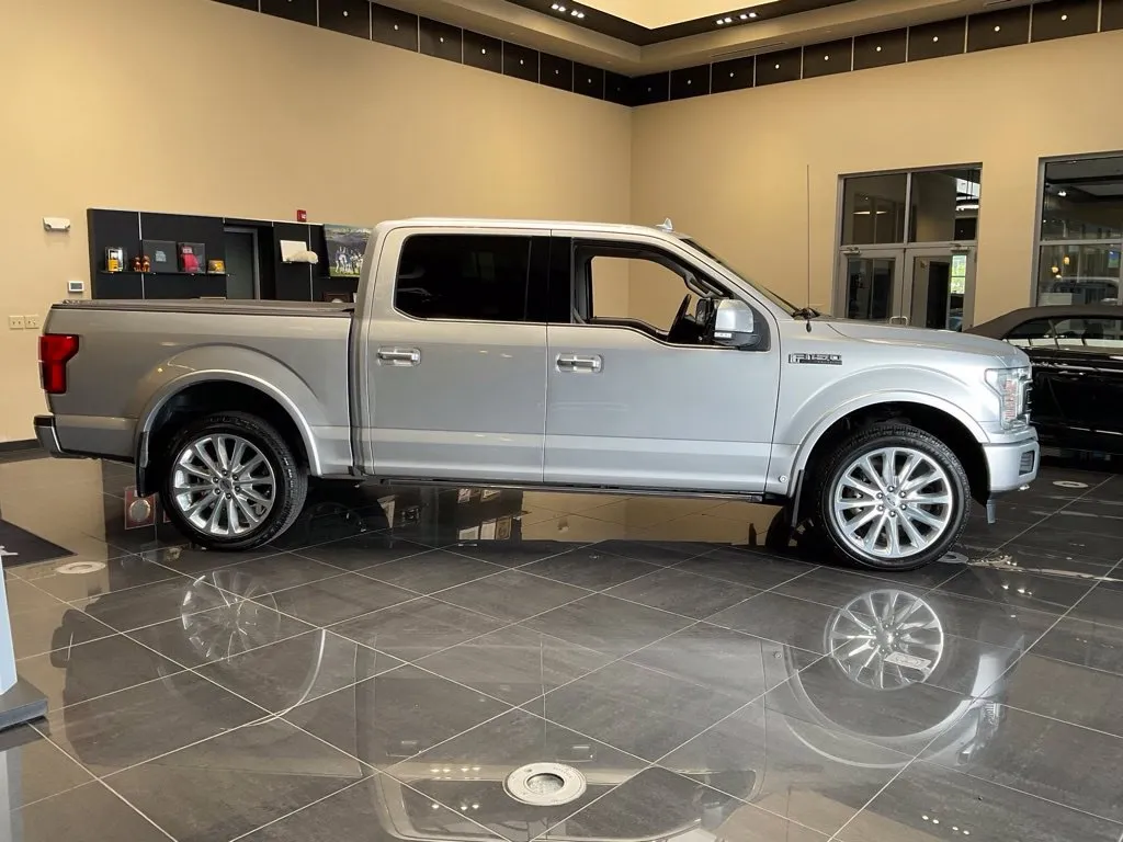 Ford F-150 photo 6
