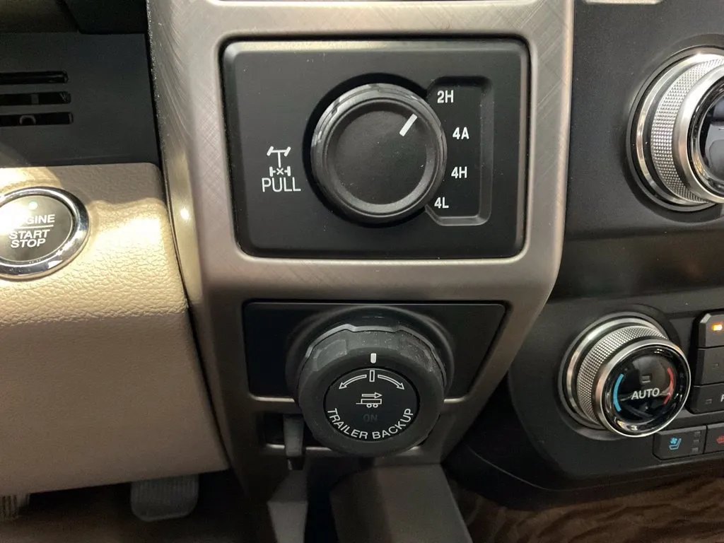 Ford F-150 photo 17
