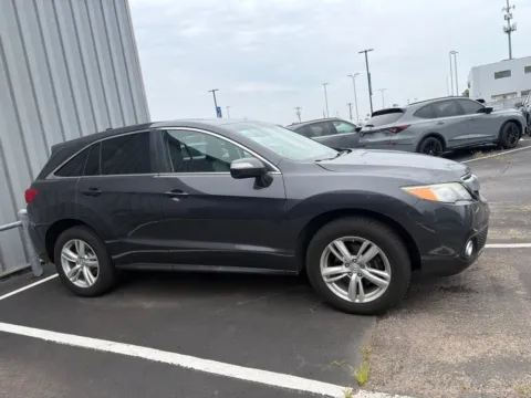 More photos of 2014 Acura RDX Tech Pkg at Jay Wolfe Acura, MO