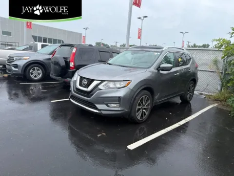 Gray 2020 Nissan Rogue SL for sale in Kansas City, MO