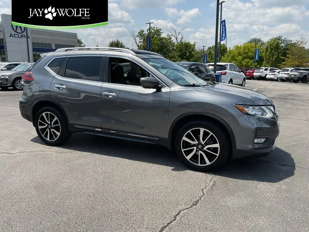 Gray 2020 Nissan Rogue SL for sale in Kansas City, MO