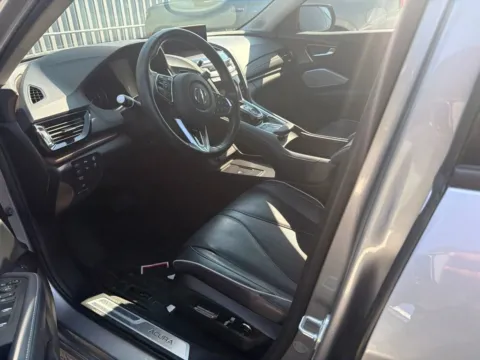 More photos of 2024 Acura RDX w/Advance Package at Jay Wolfe Acura, MO