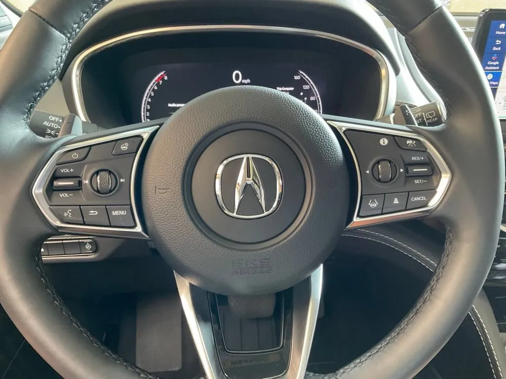 Acura MDX photo 12