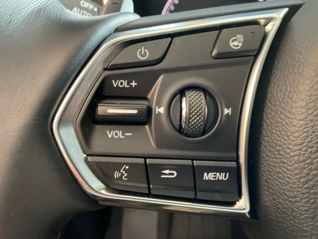Acura MDX photo 13