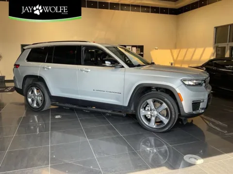 Silver 2021 Jeep Grand Cherokee L Limited for sale in Kansas City, MO