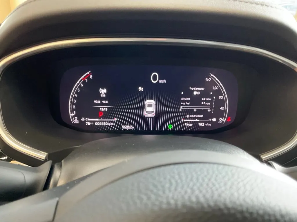 Acura MDX photo 14