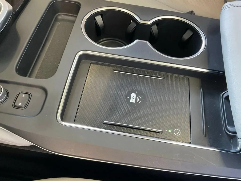 Acura MDX photo 20