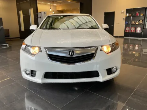 Photos of 2014 Acura TSX 2.4 for sale in Kansas City, MO at Jay Wolfe Acura