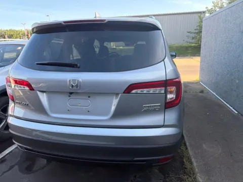 More photos of 2022 Honda Pilot Special Edition at Jay Wolfe Acura, MO