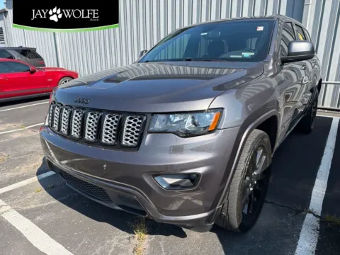 Gray 2019 Jeep Grand Cherokee Altitude for sale in Kansas City, MO
