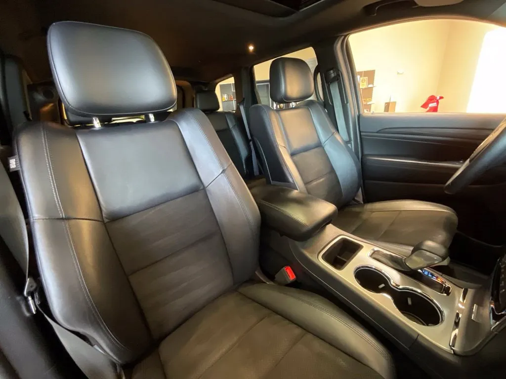 Jeep Grand Cherokee photo 20