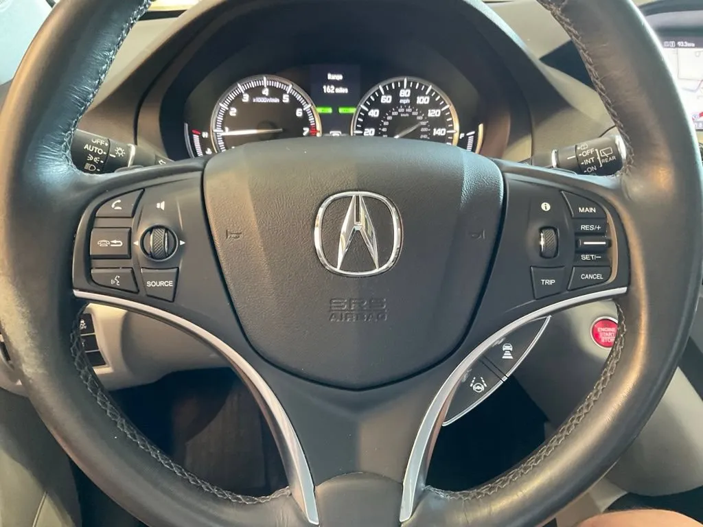 Acura MDX photo 12