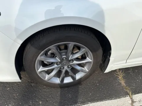 More photos of 2023 Acura TLX at Jay Wolfe Acura, MO