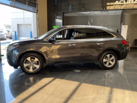 More photos of 2014 Acura MDX 3.5L at Jay Wolfe Acura, MO