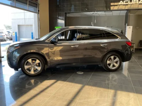 More photos of 2014 Acura MDX 3.5L at Jay Wolfe Acura, MO