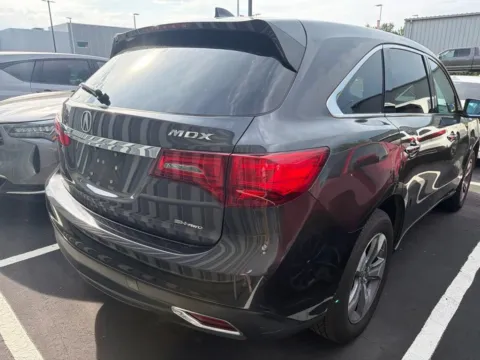 More photos of 2014 Acura MDX 3.5L at Jay Wolfe Acura, MO