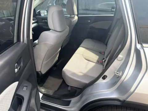 More photos of 2016 Honda CR-V EX at Jay Wolfe Acura, MO