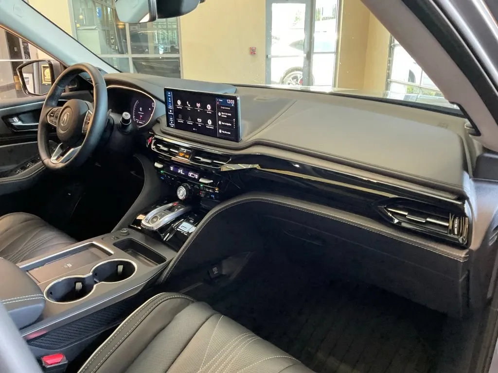 Acura MDX photo 20