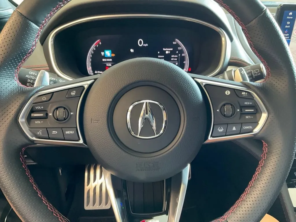 Acura MDX photo 12