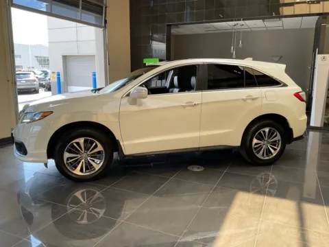 More photos of 2018 Acura RDX w/Advance Pkg at Jay Wolfe Acura, MO