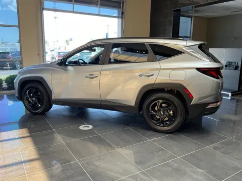 More photos of 2024 Hyundai Tucson SEL at Jay Wolfe Acura, MO