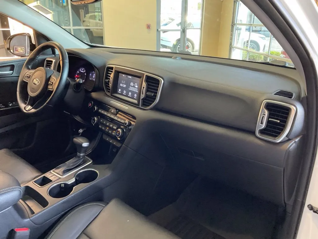 Kia Sportage photo 18