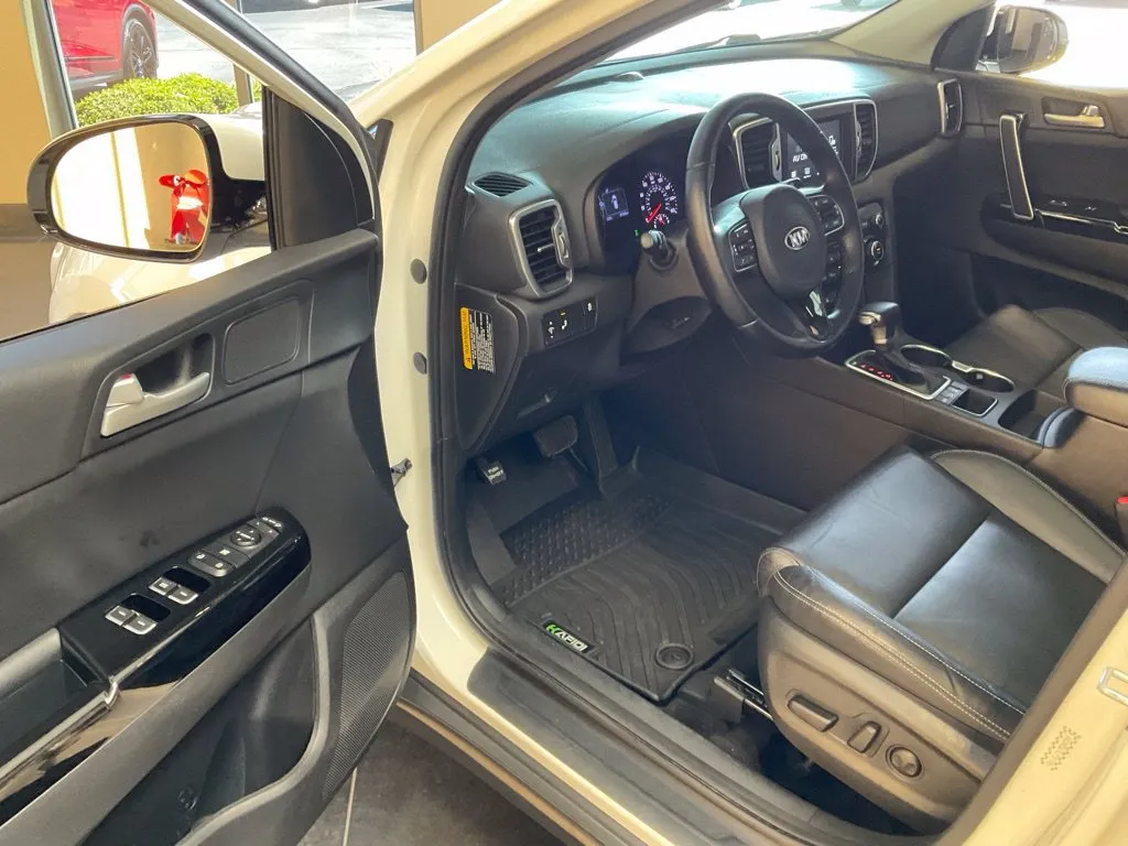 Kia Sportage photo 10